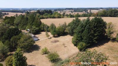 Building plot close to the village