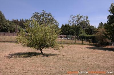 Building plot close to the village