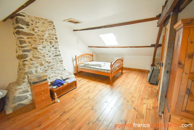 Charming house, guest accommodation and fishing lake