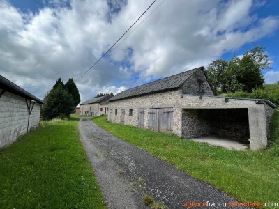 Typical Correze farmhouse and over 10 acres of land