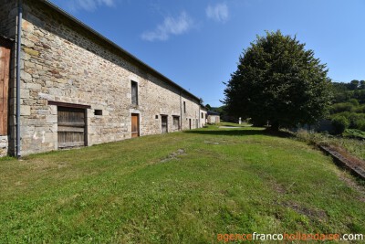 Typical Correze farmhouse and over 10 acres of land