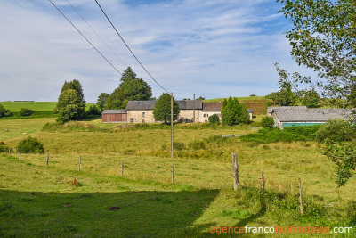 Typical Correze farmhouse and over 10 acres of land