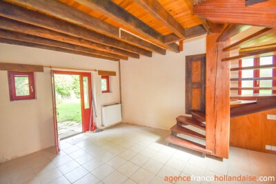 Renovated house with gîte and cottage