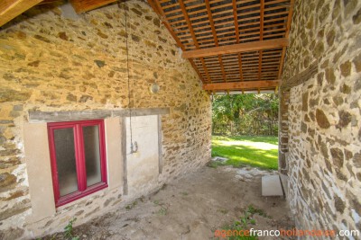 Renovated house with gîte and cottage