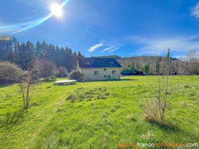 Big 8 bedroomed house close to the village