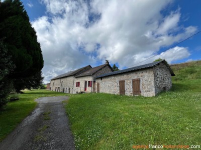 Correze farmhouse, future gîte and over 10 acres of land