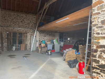 Cottage, barn and gîte near Lake Rouffiac