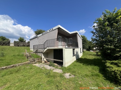 Holiday cottage with lake view