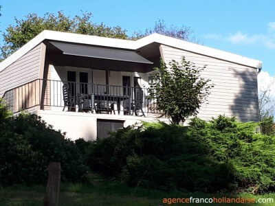 Holiday cottage with lake view