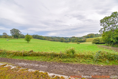 Stately property overlooking the valley